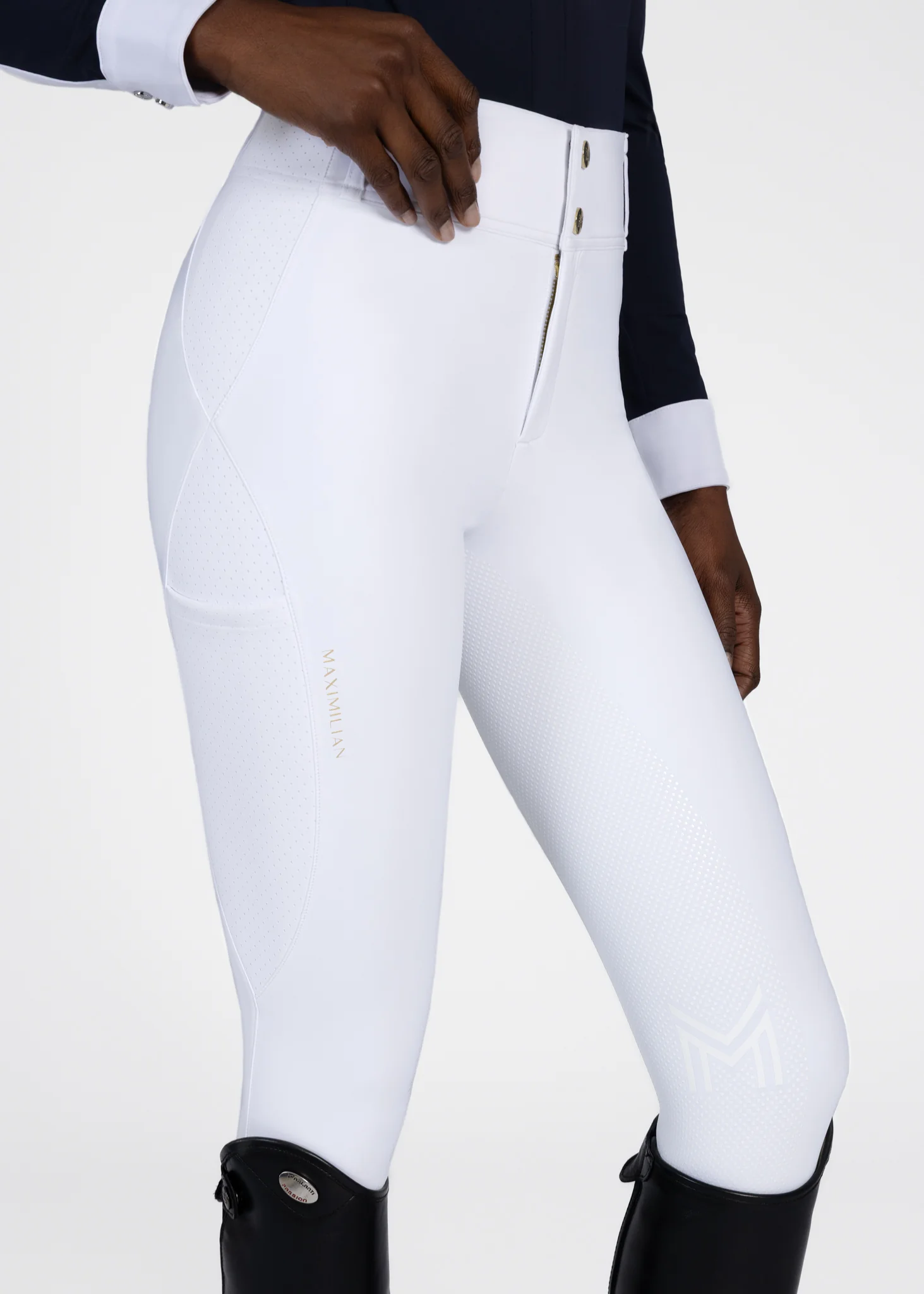 Aero Breeches (White/Gold) - Image 8