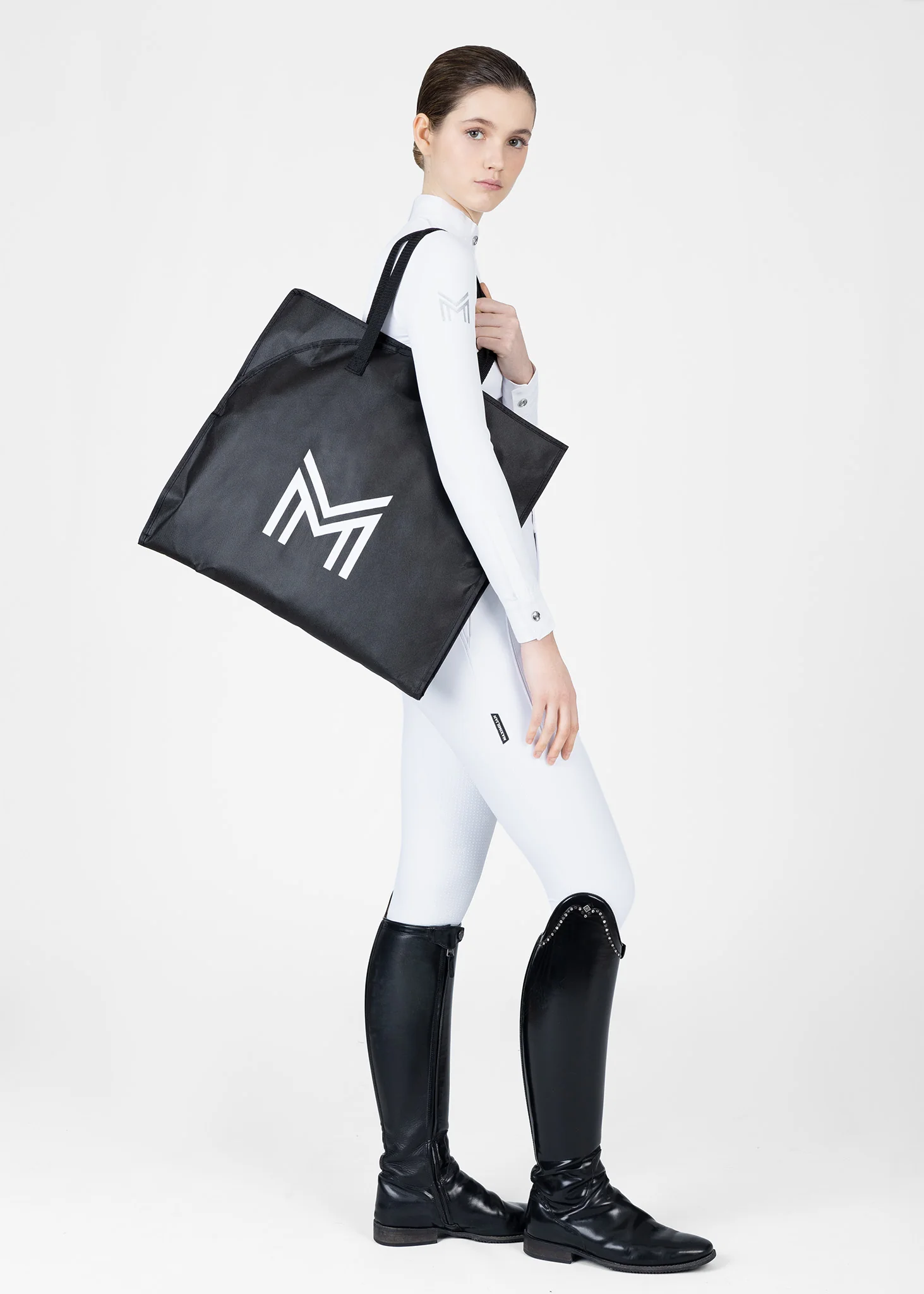 Alvor Tailcoat (Black) - Image 13