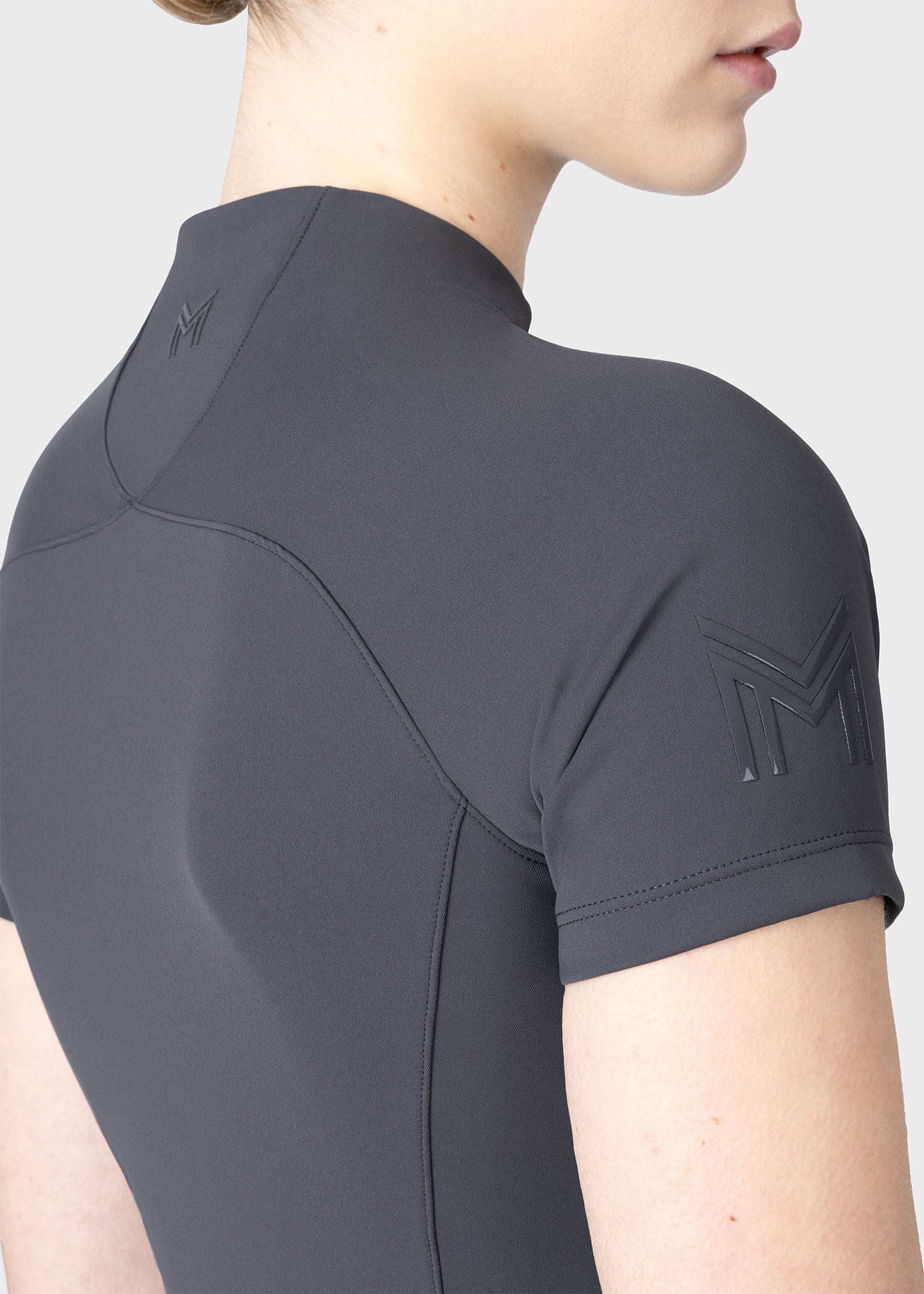 Origin Short Sleeve Base Layer (Graphite) - Image 7